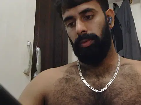 Snapshot of indianhairybull chatting on 06/12/26, 04:10 indianhairybull online show from 06/12/26, 04:10