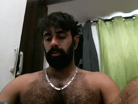 Snapshot of indianhairybull chatting on 02/26/25, 05:57 indianhairybull online show from 02/26/25, 05:57