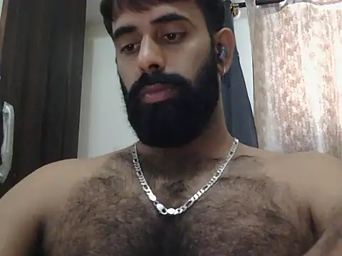 Snapshot of indianhairybull chatting on 06/10/26, 04:24 indianhairybull online show from 06/10/26, 04:24