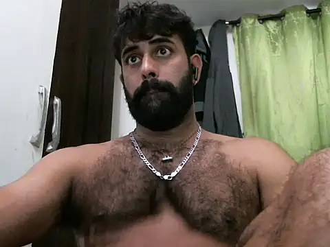 Snapshot of indianhairybull chatting on 03/17/25, 11:53 indianhairybull online show from 03/17/25, 11:53