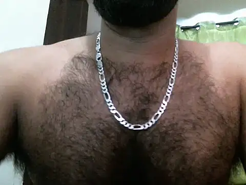 Snapshot of indianhairybull chatting on 11/02/25, 04:50 indianhairybull online show from 11/02/25, 04:50