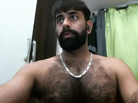 Snapshot of indianhairybull chatting on 02/11/25, 12:04 indianhairybull online show from 02/11/25, 12:04