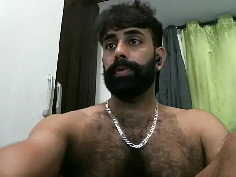 Snapshot of indianhairybull chatting on 03/03/25, 12:39 indianhairybull online show from 03/03/25, 12:39
