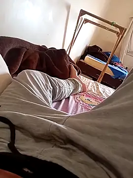 Snapshot of Zaberpop chatting on 02/09/26, 02:04 Zaberpop online show from 02/09/26, 02:04