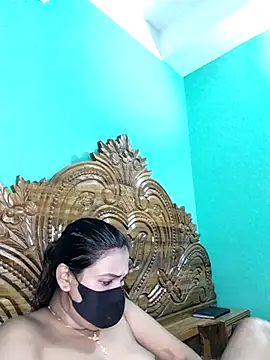 monekhan123 online show from 11/18/25, 02:31