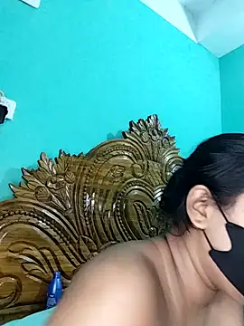 monekhan123 online show from 10/26/25, 04:18