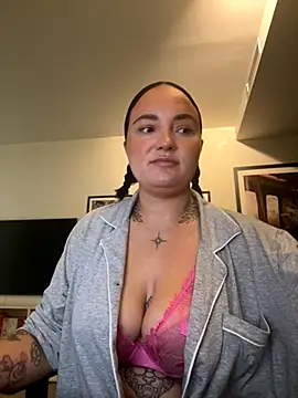 Snapshot of Orgasmille chatting on 10/14/25, 08:48 Orgasmille online show from 10/14/25, 08:48