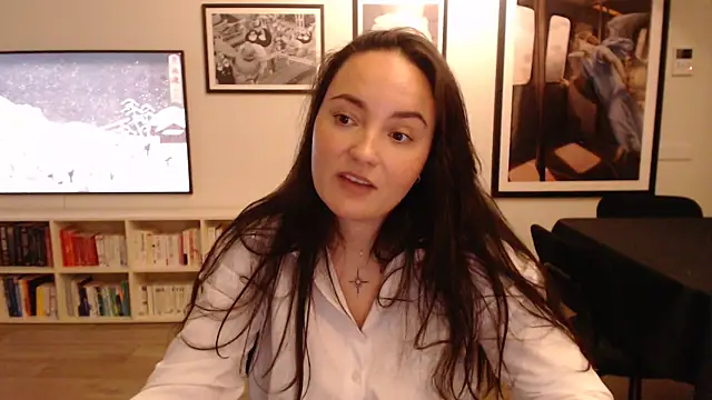 Snapshot of Orgasmille chatting on 02/17/25, 01:22 Orgasmille online show from 02/17/25, 01:22