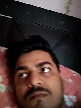 Snapshot of sethgamble000777 chatting on 02/18/25, 10:49 sethgamble000777 online show from 02/18/25, 10:49