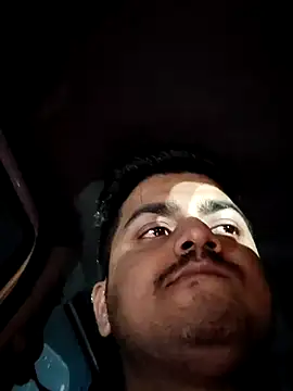 Snapshot of sethgamble000777 chatting on 02/15/25, 05:28 sethgamble000777 online show from 02/15/25, 05:28