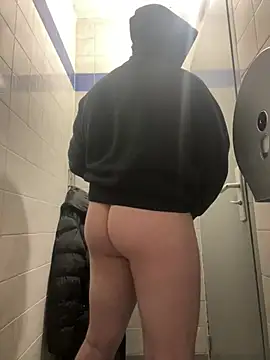 zizouette9999 online show from 01/30/25, 02:15