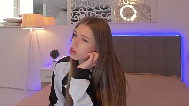 melissacrayzy online show from 04/24/26, 05:31