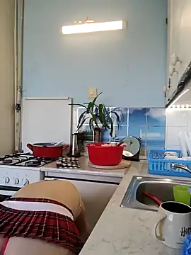 Mia RainX online show from 01/31/25, 01:34