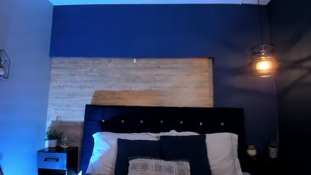 Snapshot of kattarina_ chatting on 03/19/25, 01:18 kattarina online show from 03/19/25, 01:18