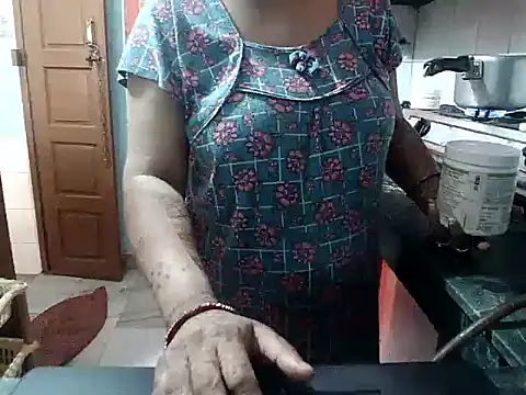 YOUR RAHI48 online show from 10/17/25, 05:11