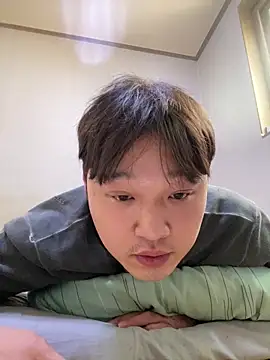 offwhite777 online show from 02/22/25, 01:33