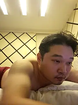 offwhite777 online show from 11/25/25, 12:16