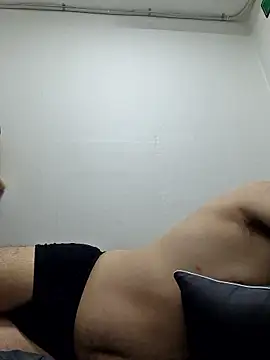 offwhite777 online show from 11/02/25, 11:26