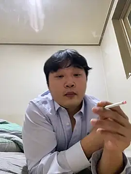 offwhite777 online show from 02/17/25, 01:00