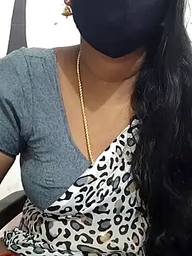 Tamil Meera12 online show from 10/24/25, 07:40