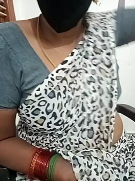 Tamil Meera12 online show from 02/10/25, 05:09