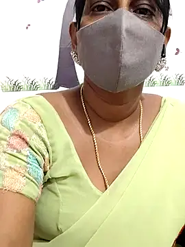 Snapshot of Tamil_Meera12 chatting on 07/03/26, 05:30 Tamil Meera12 online show from 07/03/26, 05:30