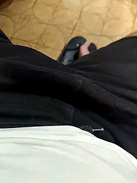 NAvoglia online show from 10/31/25, 01:30