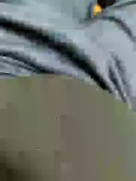 Snapshot of NAvoglia chatting on 02/01/25, 09:40 NAvoglia online show from 02/01/25, 09:40