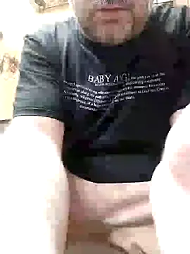 NAvoglia online show from 11/25/25, 01:33