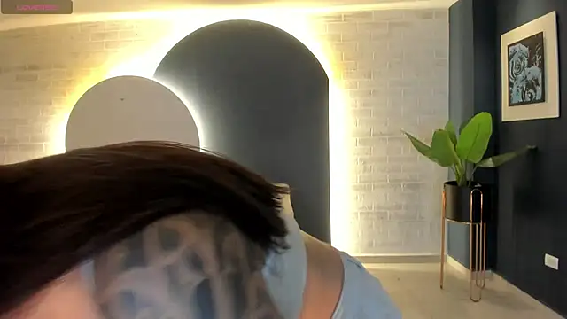 IsabellaKroft online show from 03/10/25, 07:29