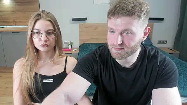 Snapshot of Enjoy_everymoment_ chatting on 02/05/25, 07:10 Enjoy everymoment online show from 02/05/25, 07:10