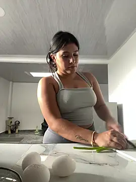 Arianna Fioree online show from 02/12/26, 06:07