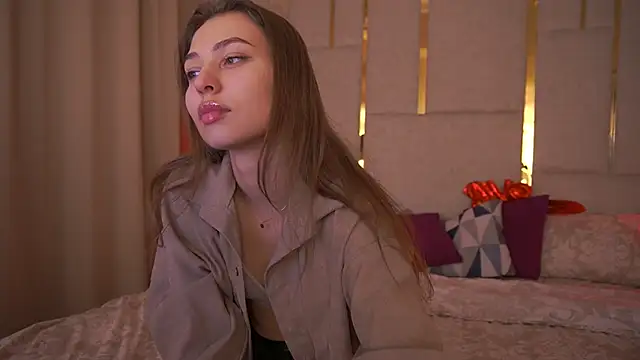 JennyyCarter online show from 02/15/25, 08:45