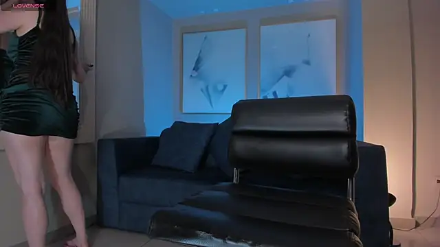 BeccaBaxter online show from 04/11/26, 08:23