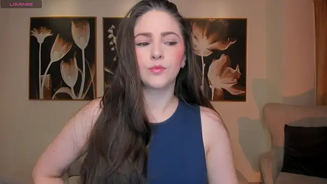 Snapshot of BeccaBaxter chatting on 07/03/26, 12:33 BeccaBaxter online show from 07/03/26, 12:33