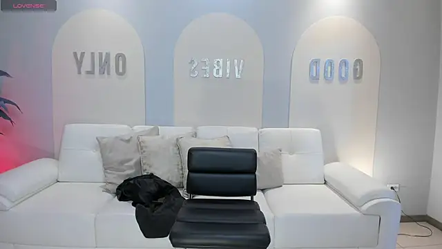 BeccaBaxter online show from 03/03/26, 12:23