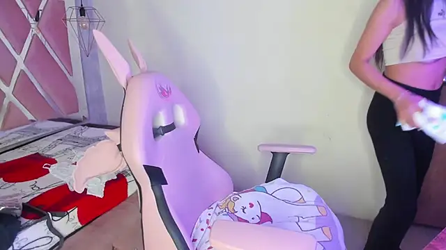 Snapshot of Raichell_ chatting on 03/07/25, 03:51 Raichell online show from 03/07/25, 03:51