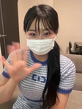 Rara  oo online show from 02/17/25, 07:15