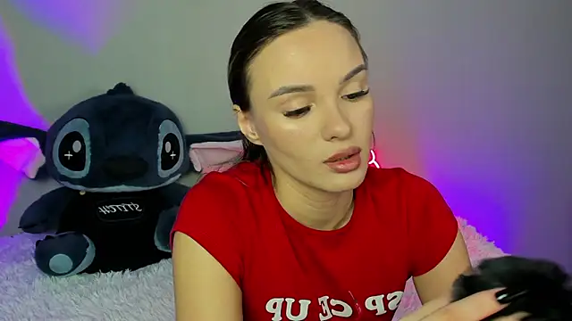 EvaBalmer online show from 11/23/25, 03:16