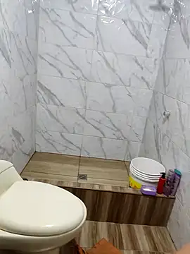 Snapshot of AntonioPeneDuro chatting on 09/10/25, 01:48 AntonioPeneDuro online show from 09/10/25, 01:48