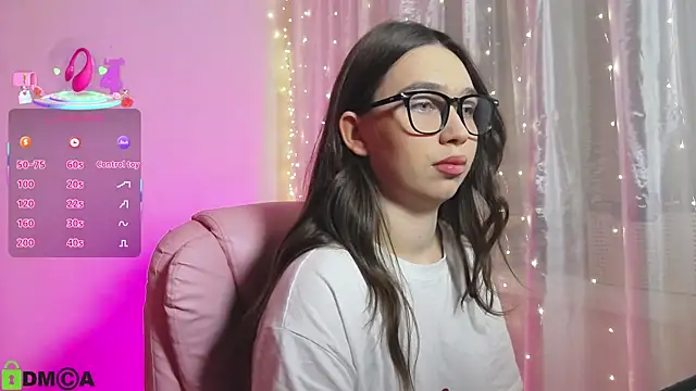 Snapshot of Arianahot777 chatting on 10/09/25, 05:13 Arianahot777 online show from 10/09/25, 05:13