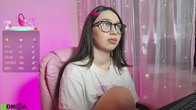 Snapshot of Arianahot777 chatting on 09/20/25, 08:36 Arianahot777 online show from 09/20/25, 08:36