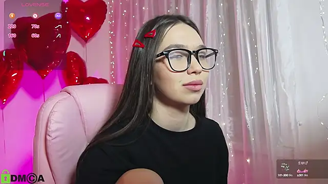 Snapshot of Arianahot777 chatting on 02/17/25, 10:49 Arianahot777 online show from 02/17/25, 10:49