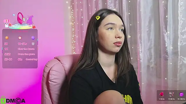 Arianahot777 online show from 11/04/25, 09:51