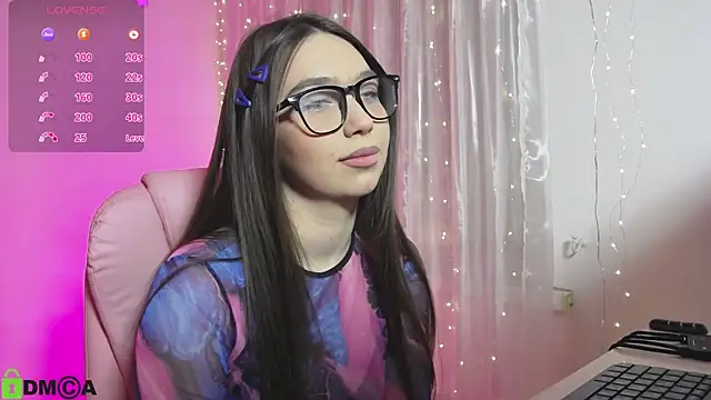 Snapshot of Arianahot777 chatting on 02/25/25, 09:26 Arianahot777 online show from 02/25/25, 09:26