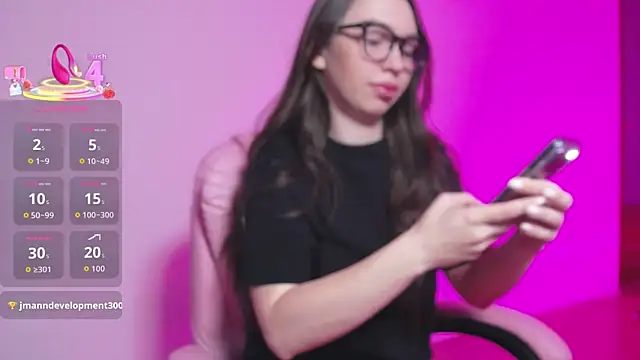 Arianahot777 online show from 04/16/26, 09:39