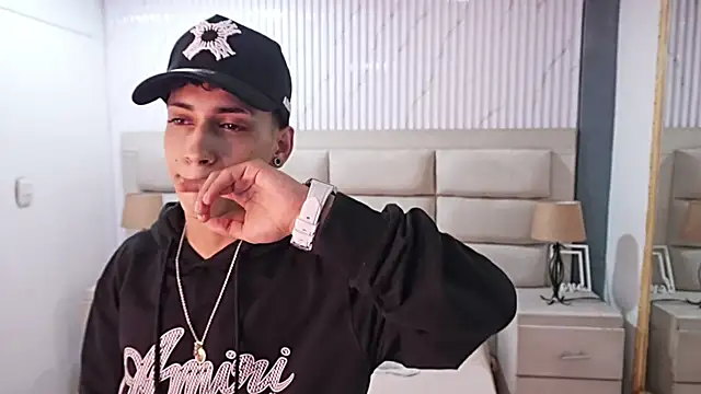 JhoanLeandro online show from 03/06/26, 03:23