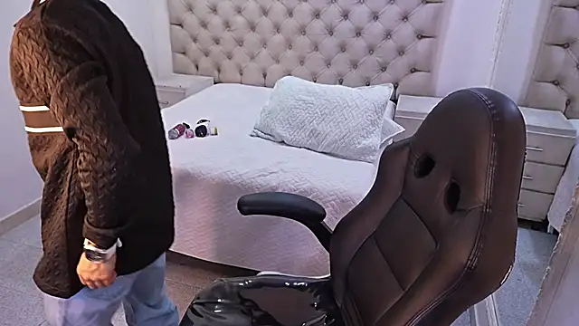 JhoanLeandro online show from 03/03/26, 07:04