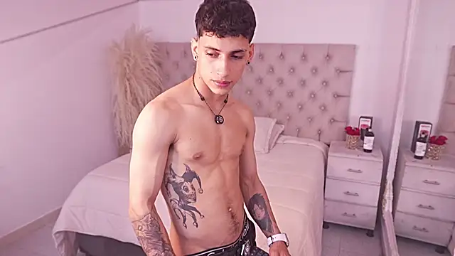 JhoanLeandro online show from 04/03/26, 05:14