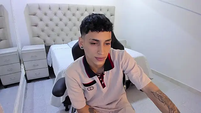 JhoanLeandro online show from 01/10/26, 04:30